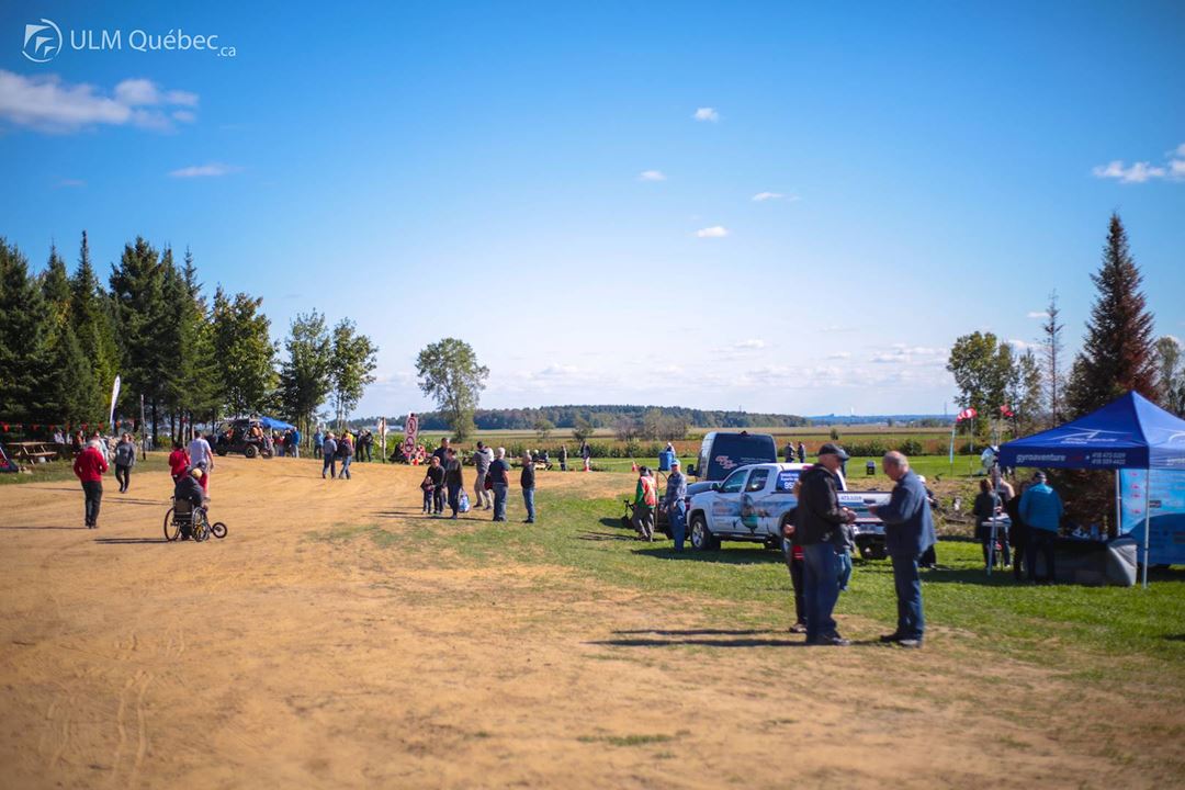 Sentier au Festival ULM Québec